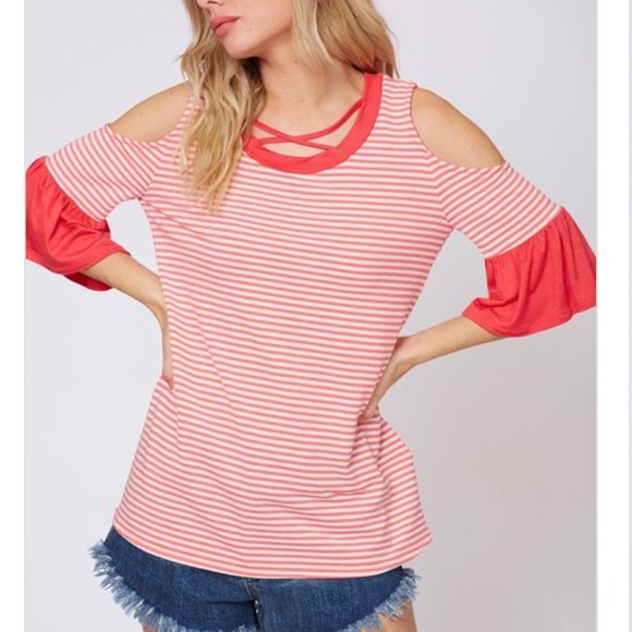 Cold Shoulder Ruffled Tee - Picture 3 of 3